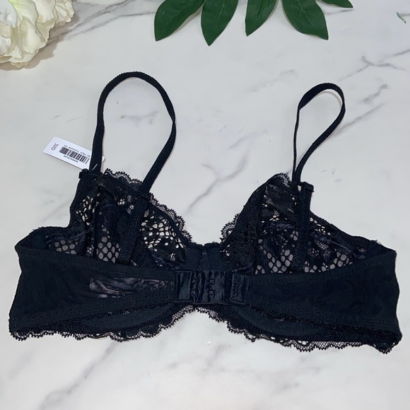 Adore Me Non Padded Lace Wire Bra size 32D - Picture 2 of 13
